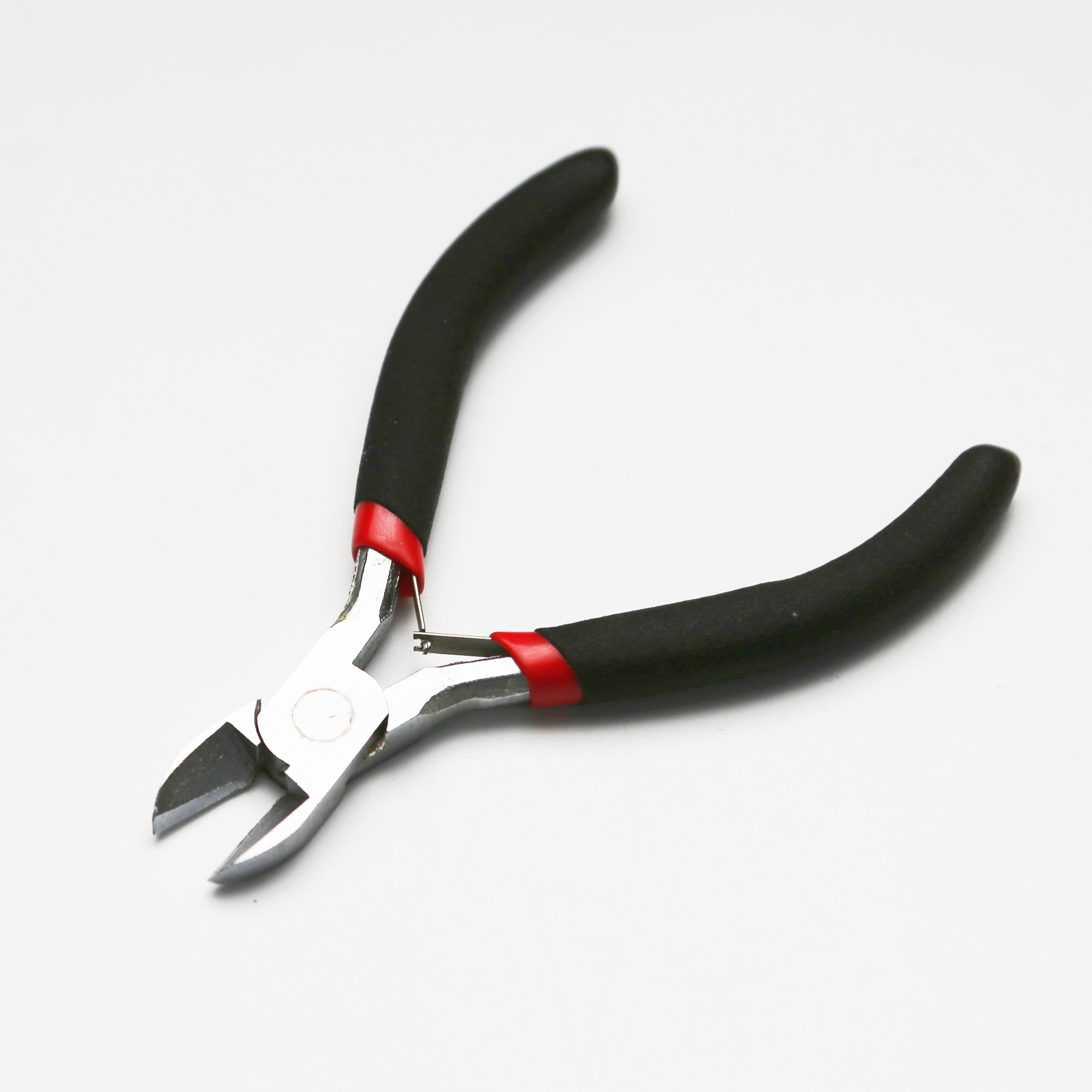 TMAX Needle Nose, Round Nose, Precision Cutting Jewelry Plier - Picture 13 of 16