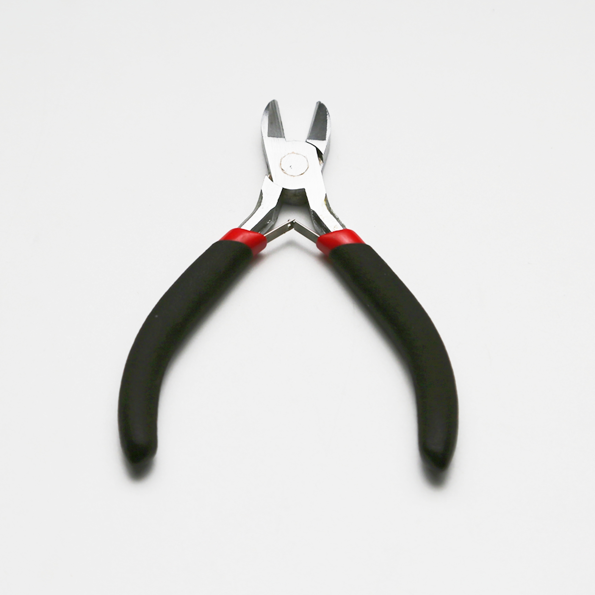 TMAX Needle Nose, Round Nose, Precision Cutting Jewelry Plier - Picture 14 of 16